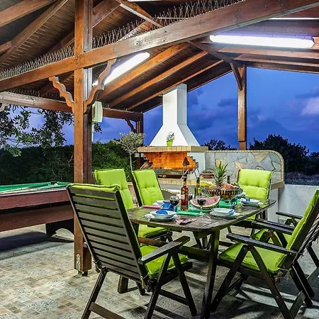 Chariklia Neo Chorio