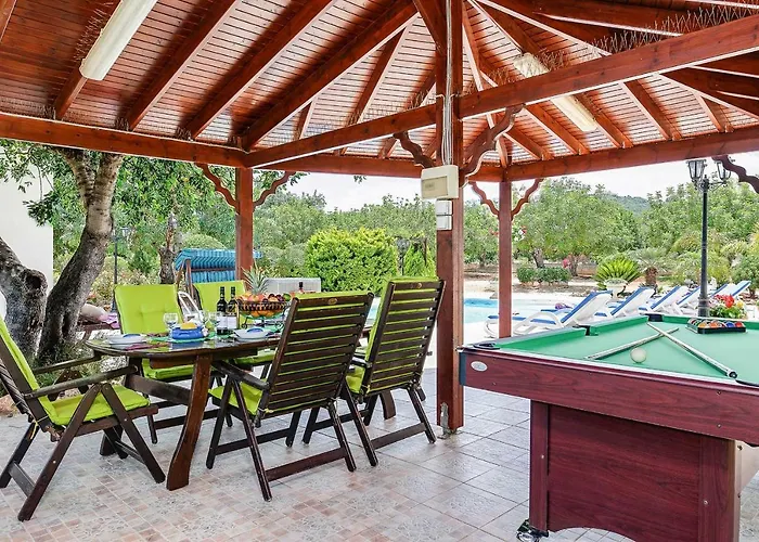 Chariklia * Neo Chorio