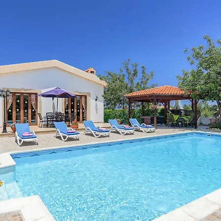 Villa Chariklia Neo Chorio